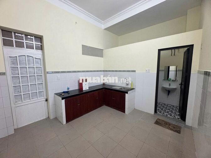 Cho thuê nhà nguyên căn 533 Ngô Quyền