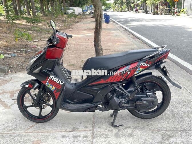 Yamaha Nouvo 4 Tự động Đen, Đỏ