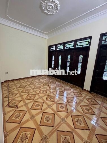 Cho thuê nhà nguyên căn 533 Ngô Quyền