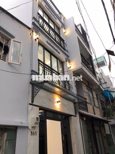 Bán Nhà 1T 3 Lầu 4X10 ,HXH 14/1 Đào Duy Từ