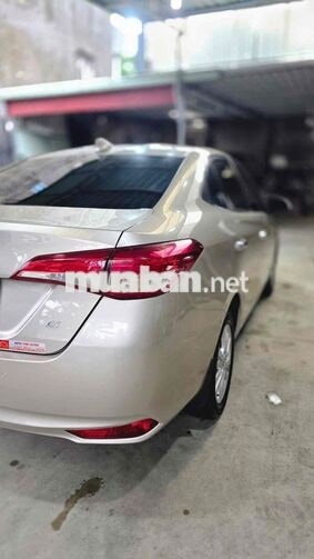 Toyota Vios 1.5G AT 2018 Vàng cát