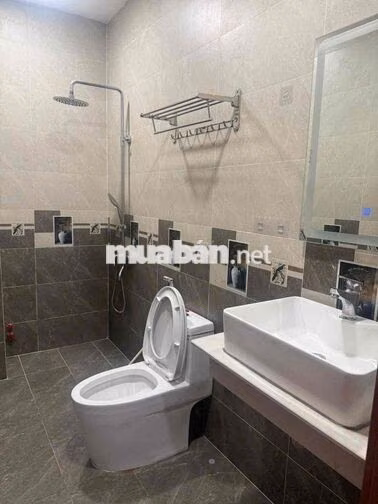 CHO THUÊ CĂN HỘ FULL NỘI THẤT BAN CÔNG LẦU 1