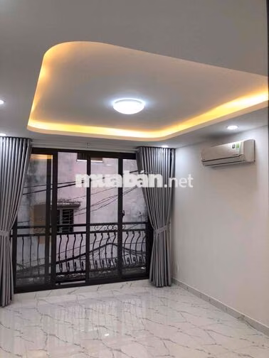 Bán Nhà 1T 3 Lầu 4X10 ,HXH 14/1 Đào Duy Từ