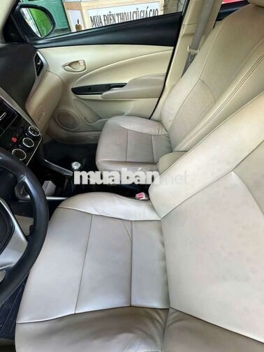 Toyota Vios 2018 Vàng cát