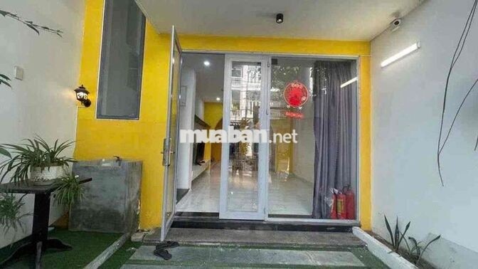 BÁN NHÀ 3 TẦNG MẶT TIỀN HOÀI THANH – GẦN CẦU TRẦN THỊ LÝ. Sát dự án