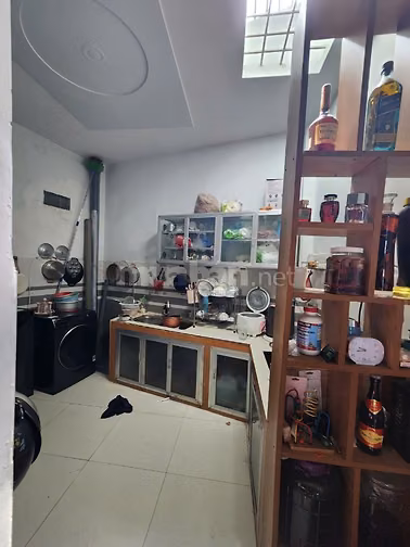 NHÀ ĐƯỜNG LÊ THỊ RIÊNG, 75m2, 3 PHÒNG NGỦ, SÂN TRỒNG CÂY