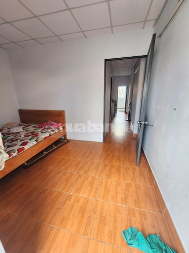 NHÀ ĐƯỜNG LÊ THỊ RIÊNG, 75m2, 3 PHÒNG NGỦ, SÂN TRỒNG CÂY