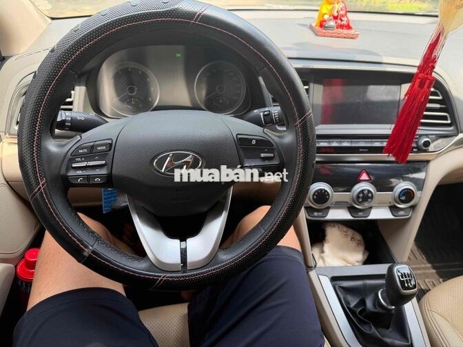 Hyundai Elantra 2020 Số sàn Đỏ Việt Nam