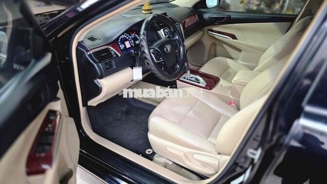 Toyota Camry 2.0E AT 2015 Đen Tự động