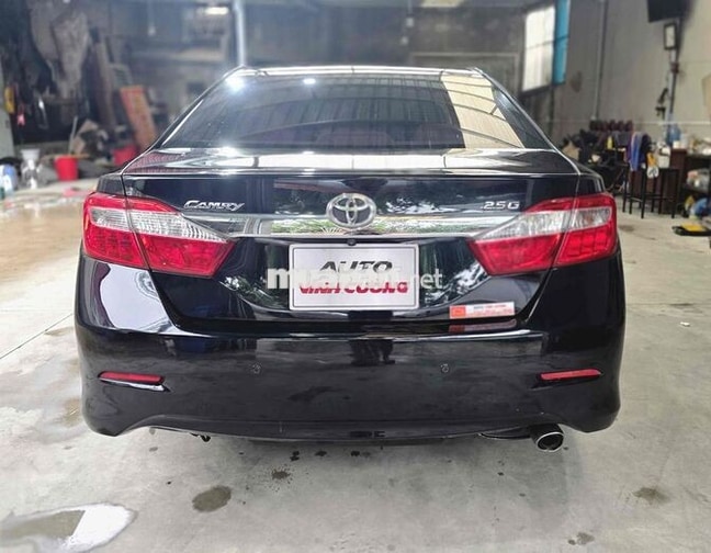 Toyota Camry 2.0E AT 2015 Đen Tự động