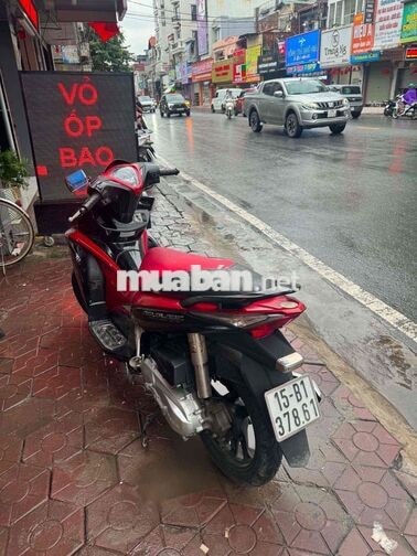 Honda Air Blade 2012 Đen đỏ