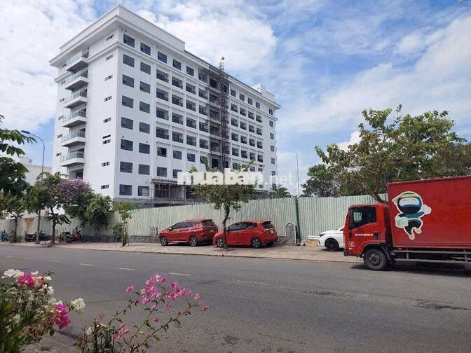 Mặt tiền đg số 9  Phạm văn chí Quận 6