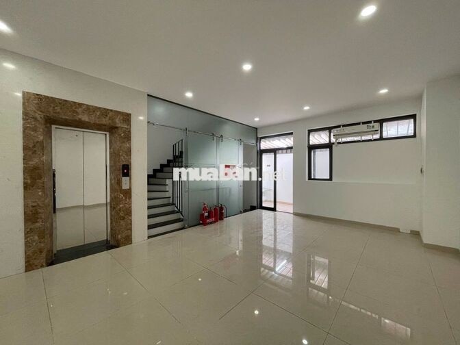 Cho Thuê MB Trệt 147m²  Vạn Phúc – Hầm Xe, Thang Máy – 19 Triệu/tháng