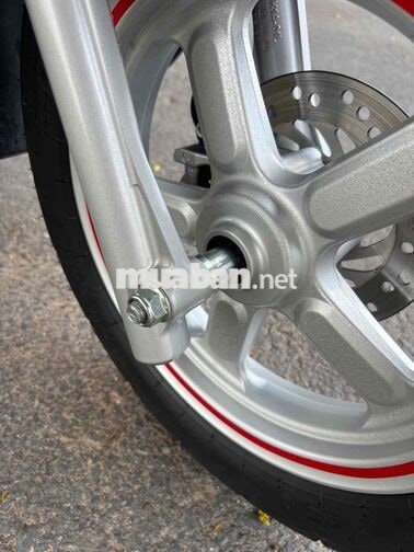 Honda Scoopy 2025 Xanh rêu 2000 km