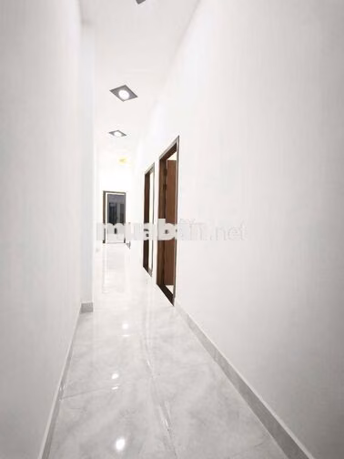 Mới hoàn thiện nhà sổ hồng trệt lầu mặt tiền 
