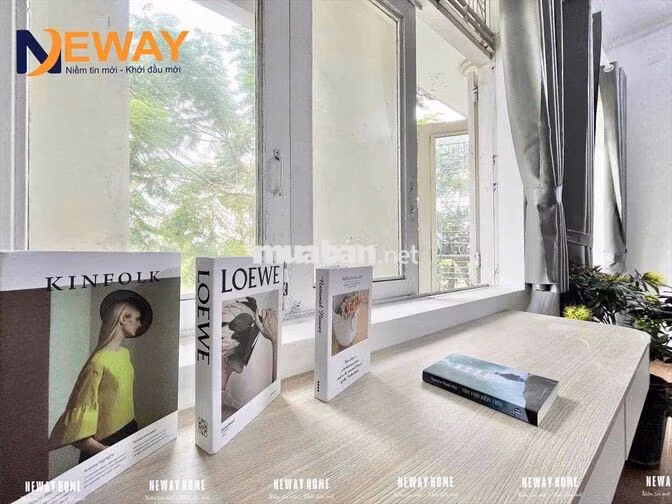 Phòng mới xây ban công đầy đủ nội thất cao cấp gần CẦU CHÁNH HƯNG UEH