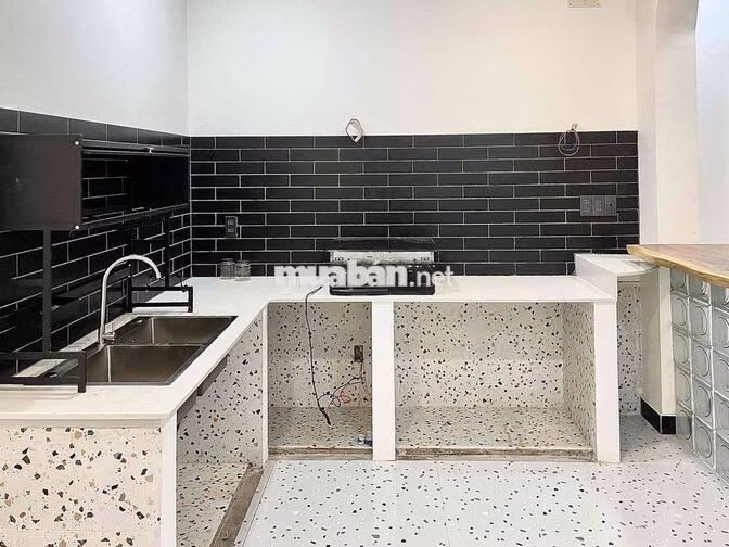 Phòng Trọ Hẻm 2056 Huỳnh Tấn Phát