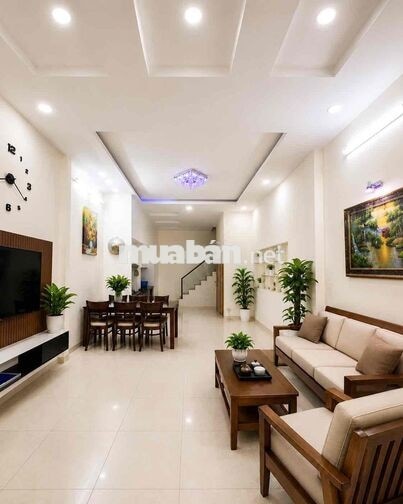 Nhà Hiệp Bình - sát quốc lộ 13 đang mở rộng - hẻm ô tô đậu cửa