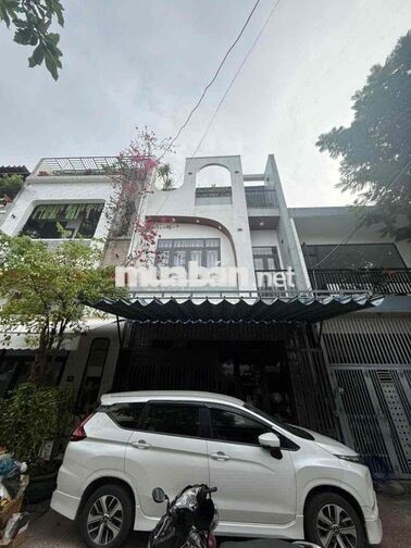 222 ✨ 🏡 CHO THUÊ NHÀ 3 TẦNG MẶT TIỀN HÒA MINH 10
