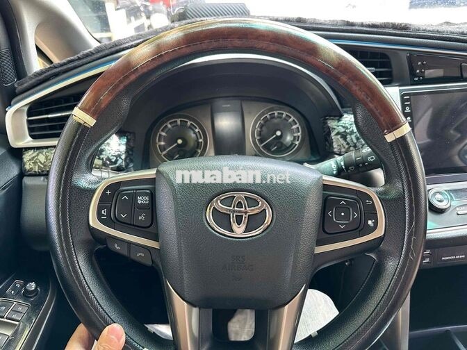 Toyota Innova G 2017 Trắng Tự động 7 chỗ