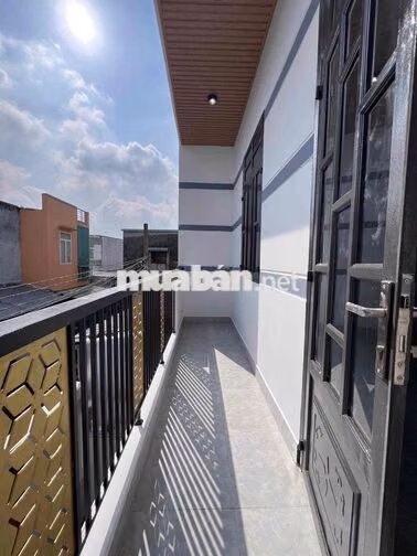 Nhà mới xây ngay gần ngã 3 Tân Kim giá rẻ