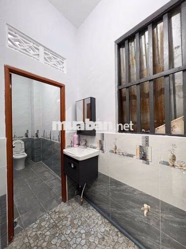 Nhà mới xây ngay gần ngã 3 Tân Kim giá rẻ