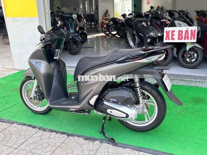 Honda SH 125 CBS 2026 Xám titan 1600km như mới