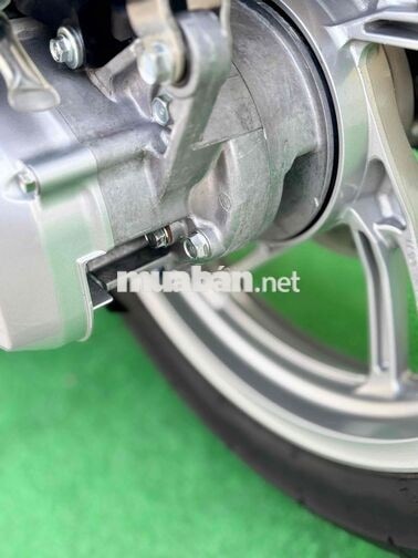 Honda SH 125 CBS 2026 Xám titan 1600km như mới