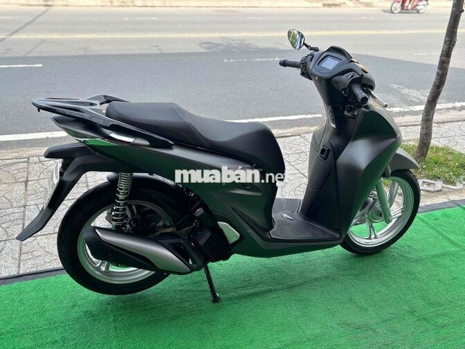 Honda SH 125 CBS 2026 Xám titan 1600km như mới