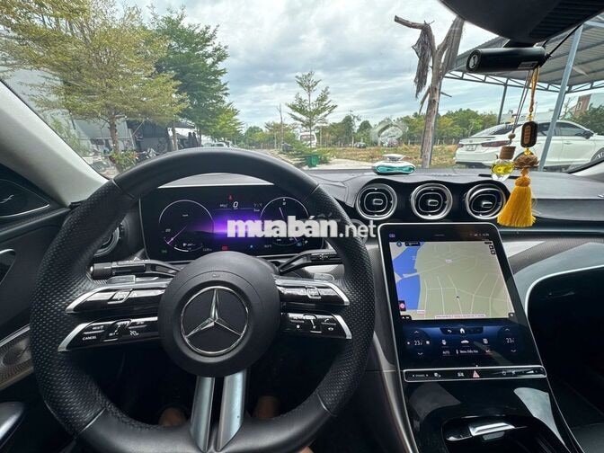 Mercedes C300 AMG 2024 Số tự động Đen