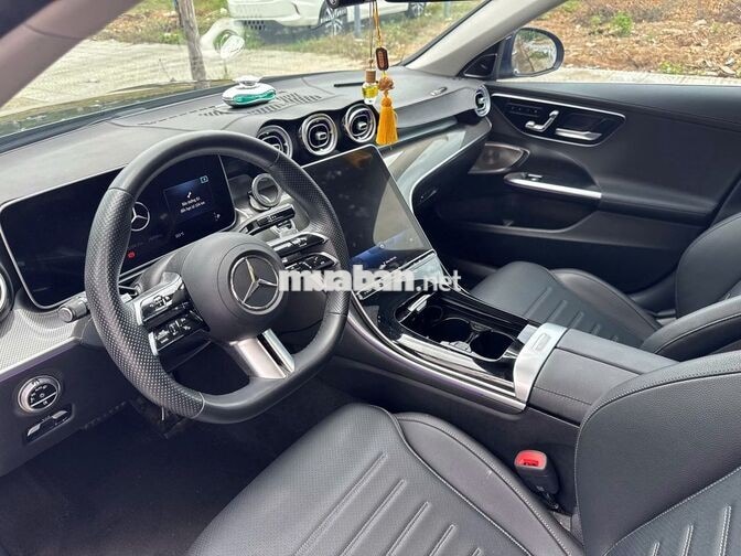 Mercedes C300 AMG 2024 Số tự động Đen