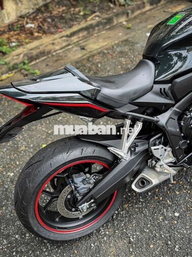 Honda CBR650R E-Clutch 2026