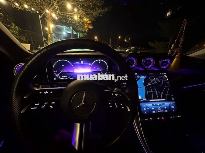 Mercedes C300 AMG 2024 Số tự động Đen
