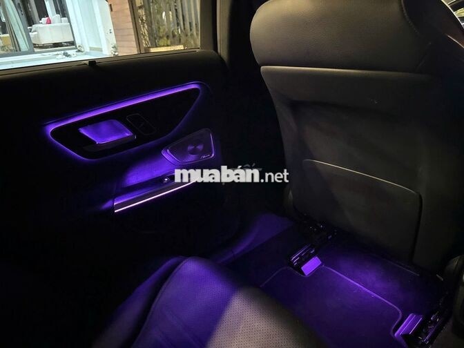 Mercedes C300 AMG 2024 Số tự động Đen