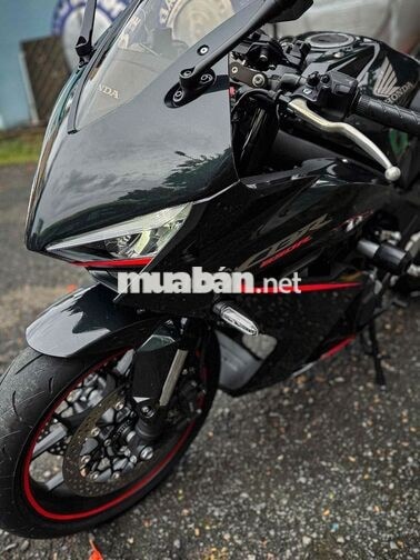 Honda CBR650R E-Clutch 2026