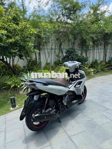 Airblade 150 ABS 2020 Xám xi măng Hỗ trợ gố