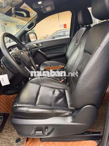 Ford Everest 2018 Tự động 10 cấp Đen Da