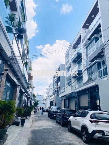 Nhà đẹp Green Riverside Nhà Bè – 5,4x14,8m – Ô tô đậu trong nhà