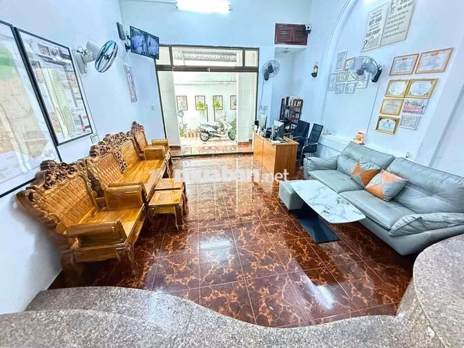 🏡 CHO THUÊ BIỆT THỰ TRUNG TÂM – 2 MẶT TIỀN | VỪA Ở VỪA KINH DOANH  📍 V
