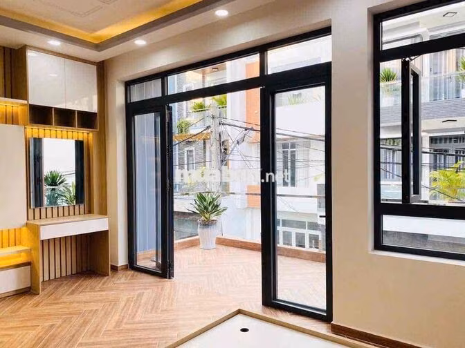 Nhà đẹp Green Riverside Nhà Bè – 5,4x14,8m – Ô tô đậu trong nhà