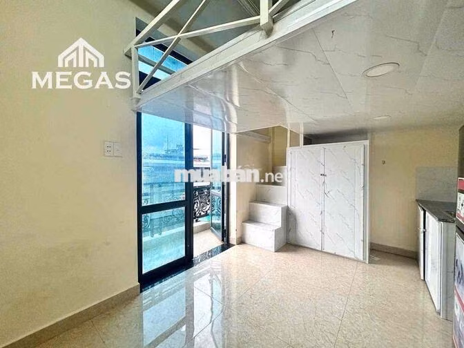 CHO THUÊ DUPLEX ĐỐI DIỆN ĐẠI HỌC LUẬT CS2 - THIẾT KẾ HIỆN ĐẠI - SÁNG