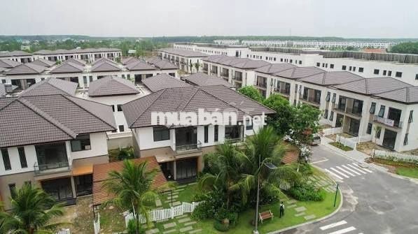 Nhà phố thô nhỏ làm kho chứa đồ giá rẻ tại khu Ashita, Bình Dương, HCM