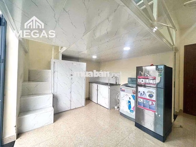 CHO THUÊ DUPLEX ĐỐI DIỆN ĐẠI HỌC LUẬT CS2 - THIẾT KẾ HIỆN ĐẠI - SÁNG