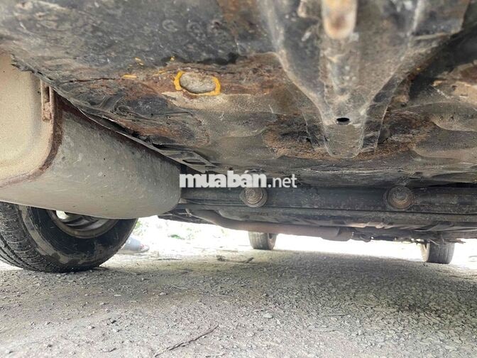 Tập lái xong cần bán Nu 2001