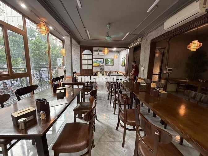 TUYỂN BẾP CHÍNH QUÁN LẨU BÊ