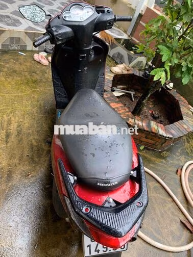 Honda Dylan 2005 màu Đỏ