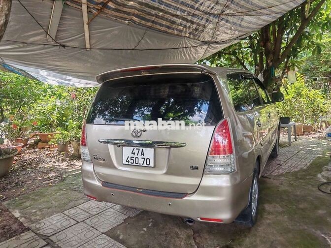 Toyota Innova G 2009 Vàng cát