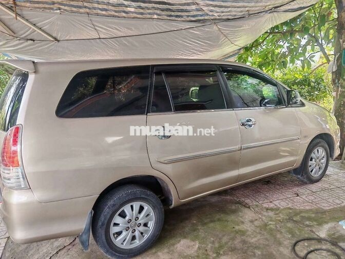 Toyota Innova G 2009 Vàng cát