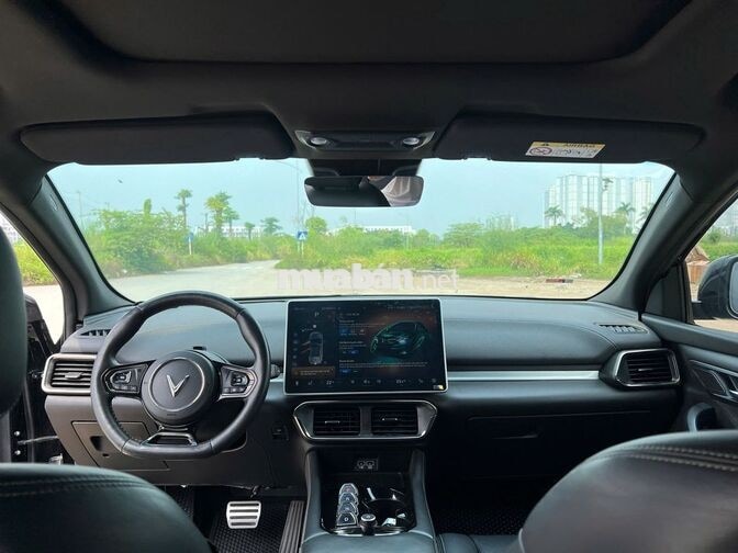 VinFast VF8 Plus 2022 Full options - Giá mềm
