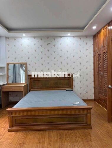 Nhà 1 Trệt 3 Lầu 4PN 5x18m Mặt Tiền KDC Hoàng Quốc Việt Q7